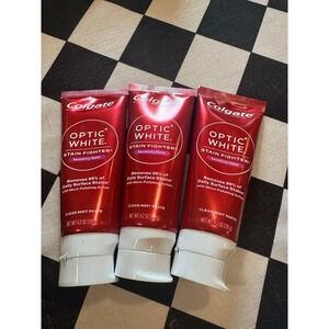 Colgate optic White x3 toothpaste 4.2oz Sensitivity relief exp 6/26